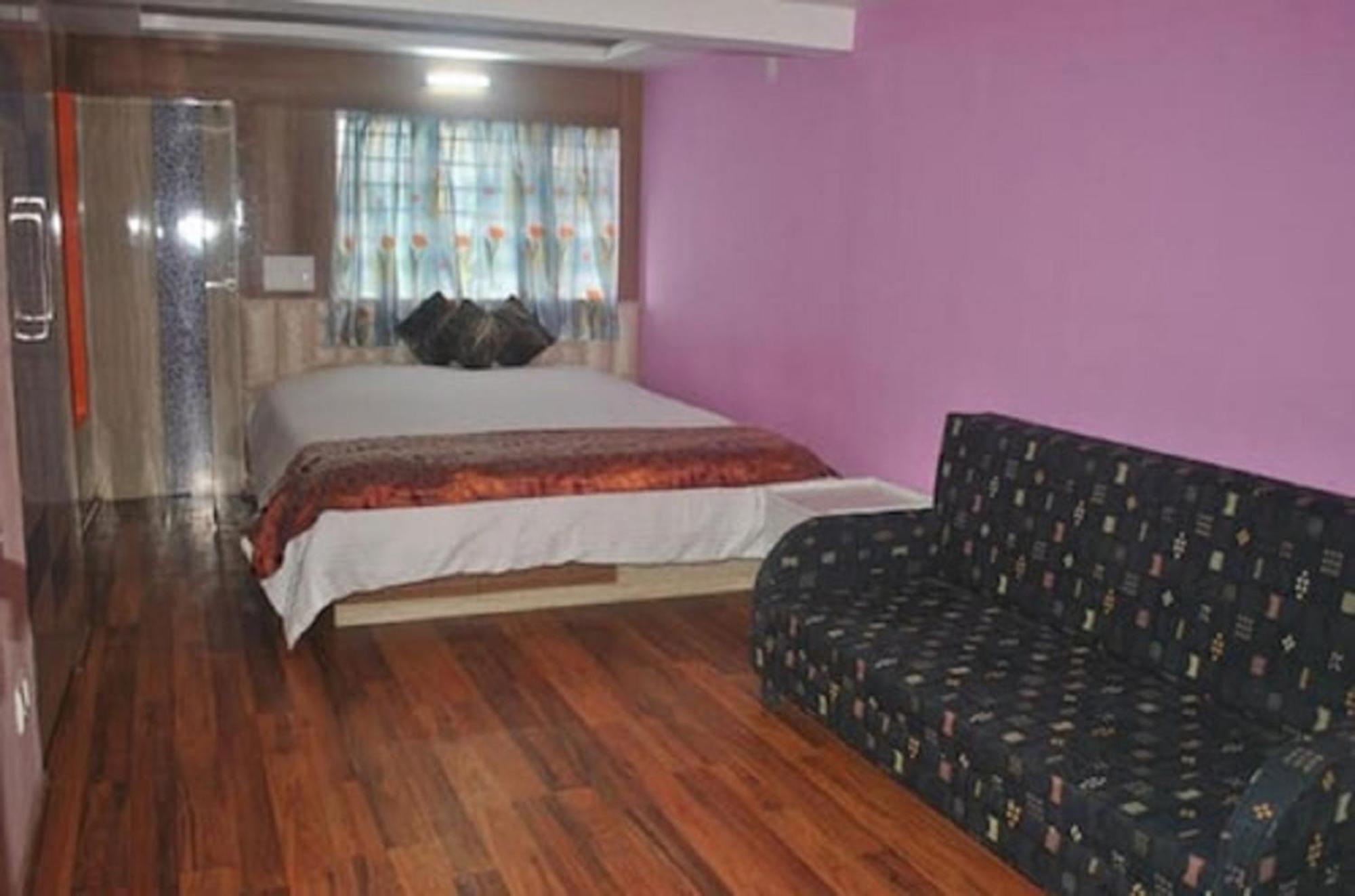Grg Broadway Mall Road Darjeeling By Royal Collection Hotel Bagian luar foto