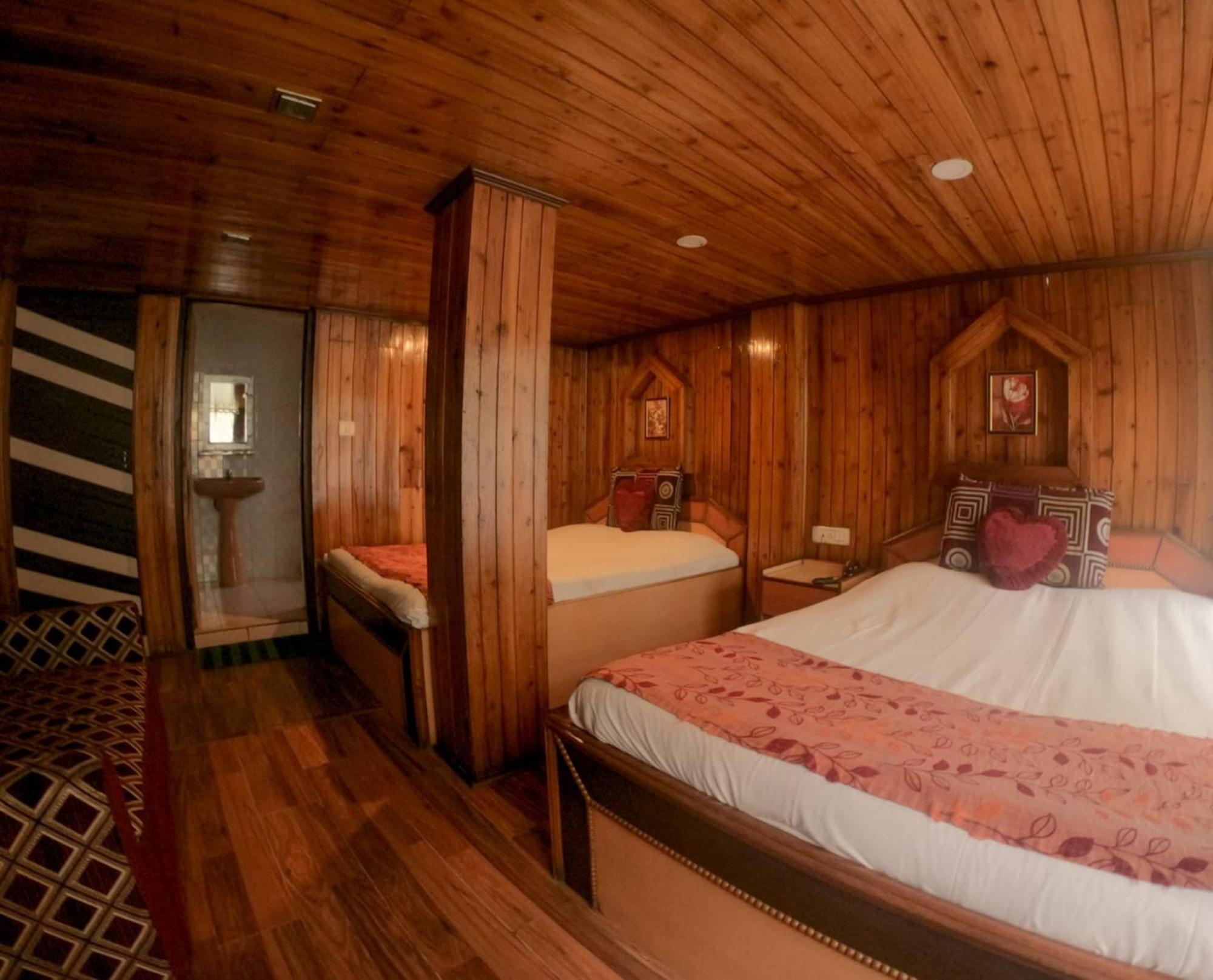 Grg Broadway Mall Road Darjeeling By Royal Collection Hotel Bagian luar foto